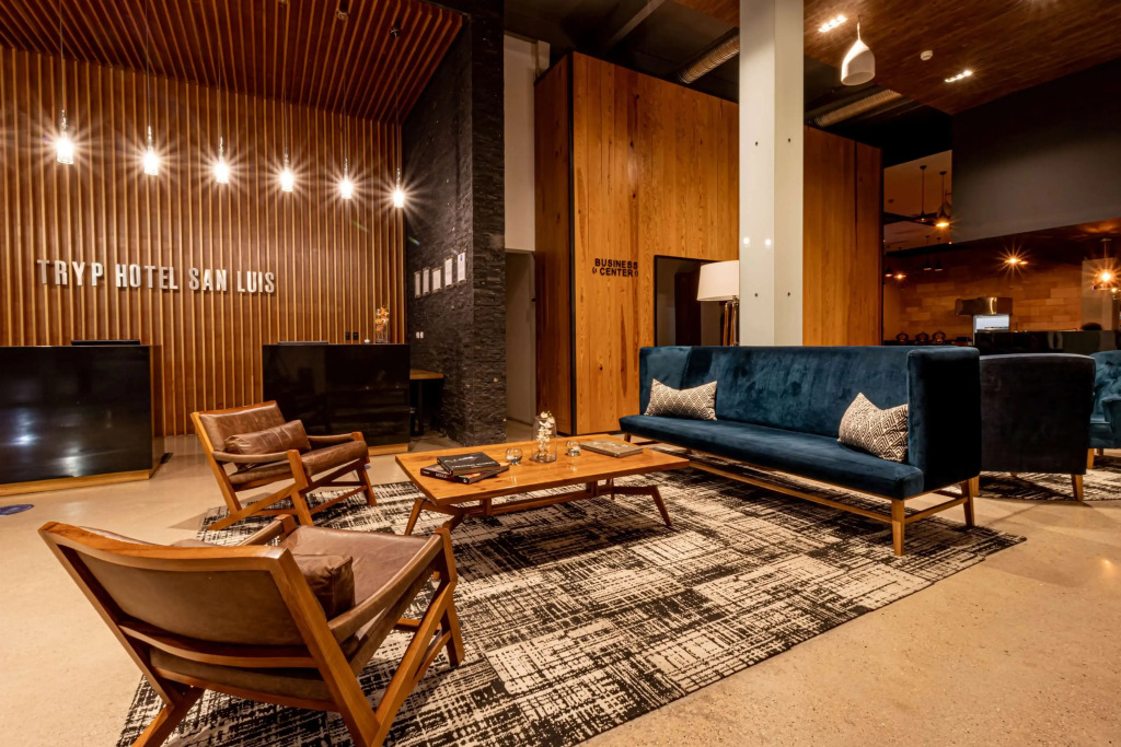 TRYP by Wyndham San Luis Potosi Hotel & Suites