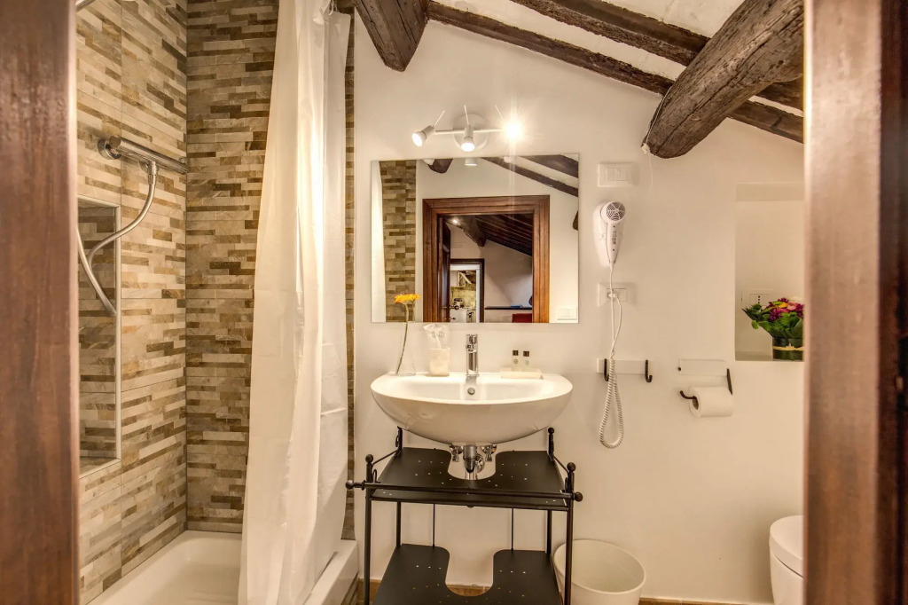 Piccolo Trevi Suites