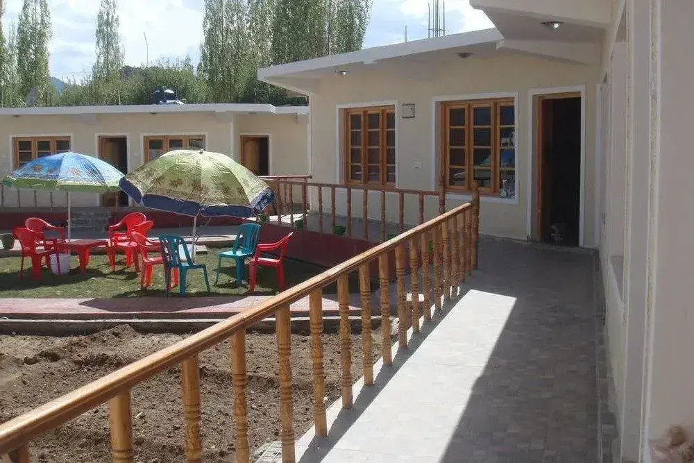 Kanda Lha Guesthouse