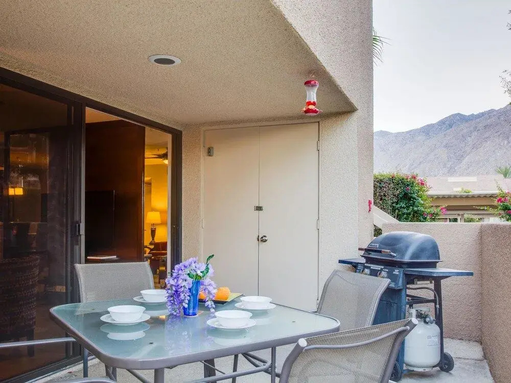 Double Down Hideaway Apartment 2