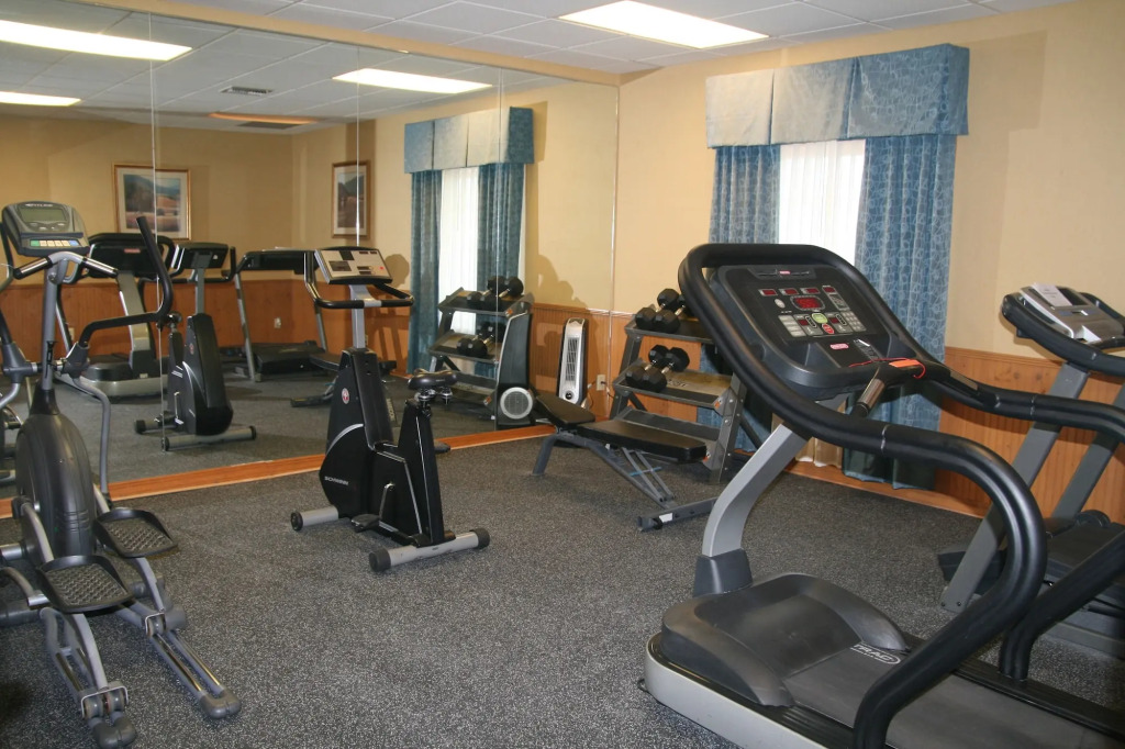 Howard Johnson by Wyndham Hattiesburg