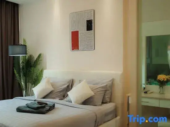 Stylish room Near Central Fest
