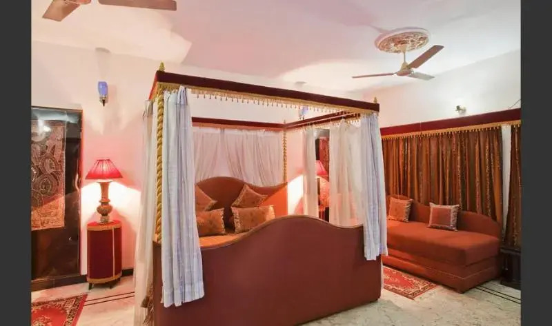 Townhouse Raika Bagh Palace