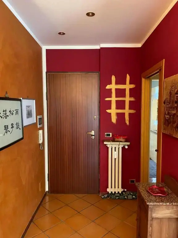 Zen Apartment Located In Turin Pre Hill