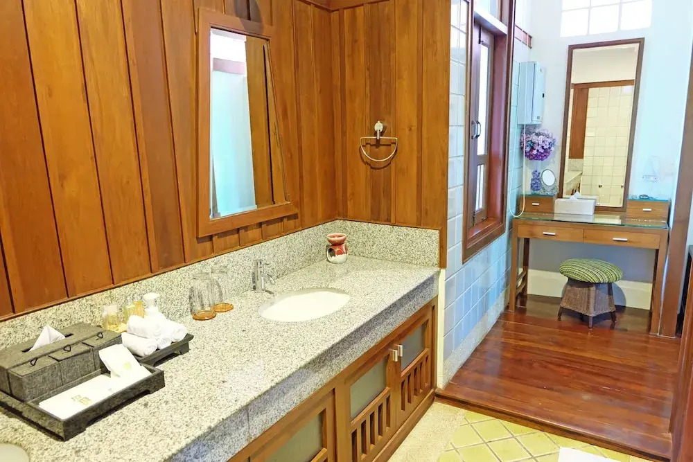 Khum Nakorn Villa