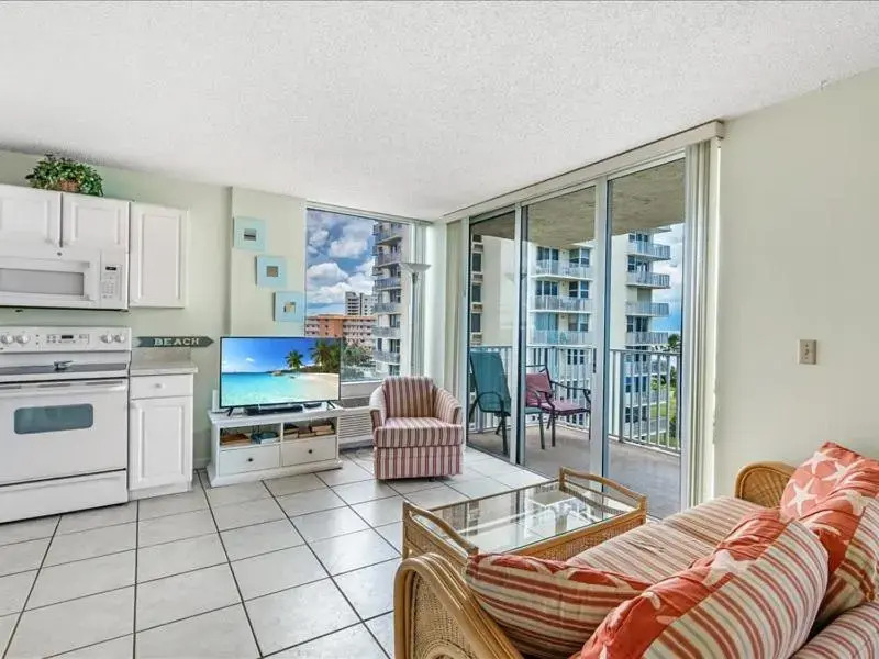 Estero Beach & Tennis Club 502b Condo