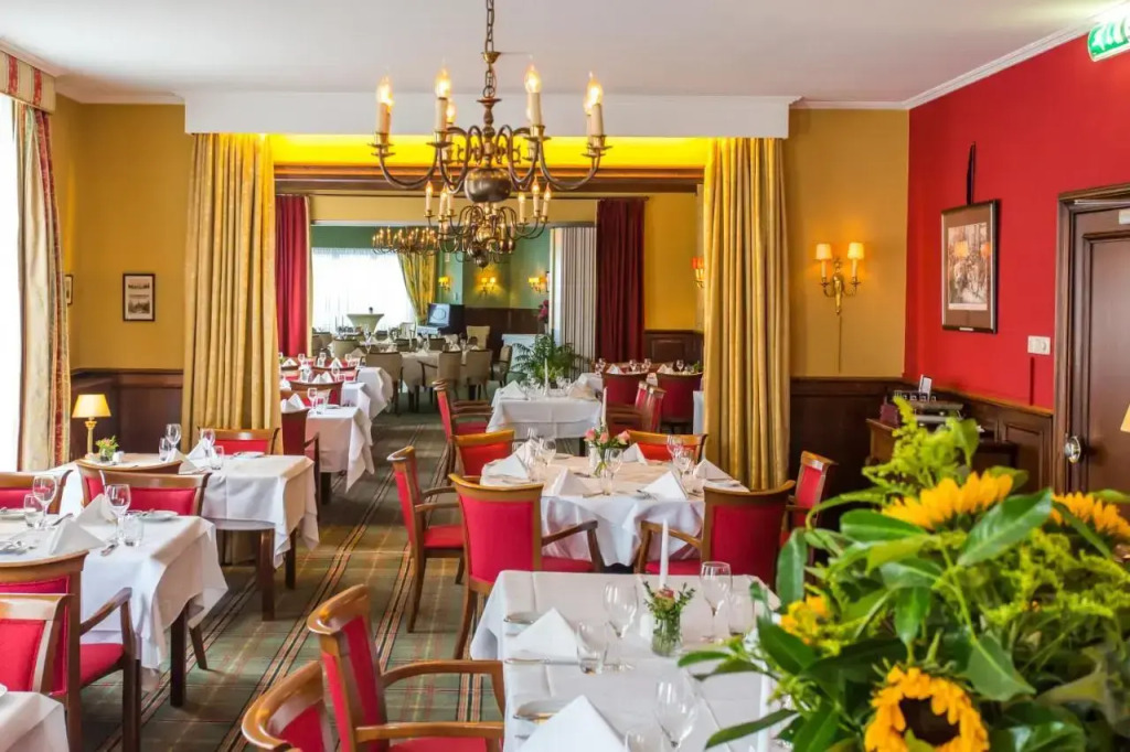 Hotel Cafe Restaurant De Gouden Karper