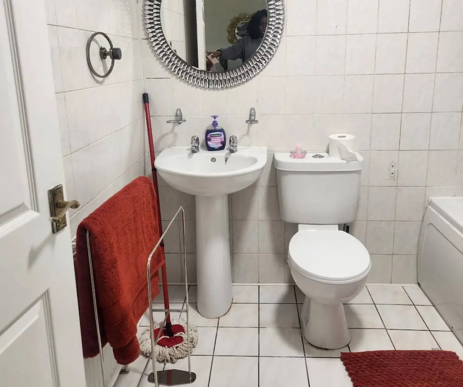 Charming Victorian Apartment in Central Wolverhampton