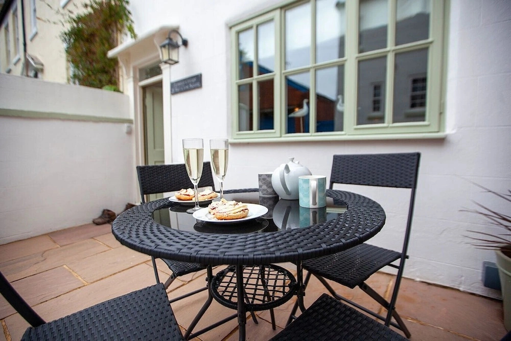 Anns Cottage Mews