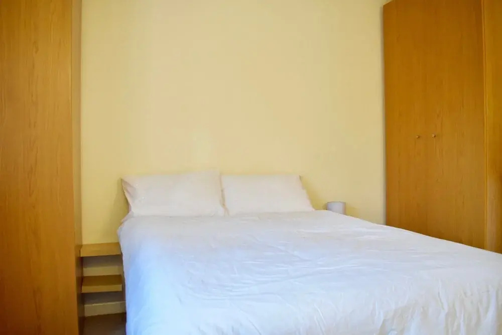Spacious 2 Bedroom Apartment in Greenwich