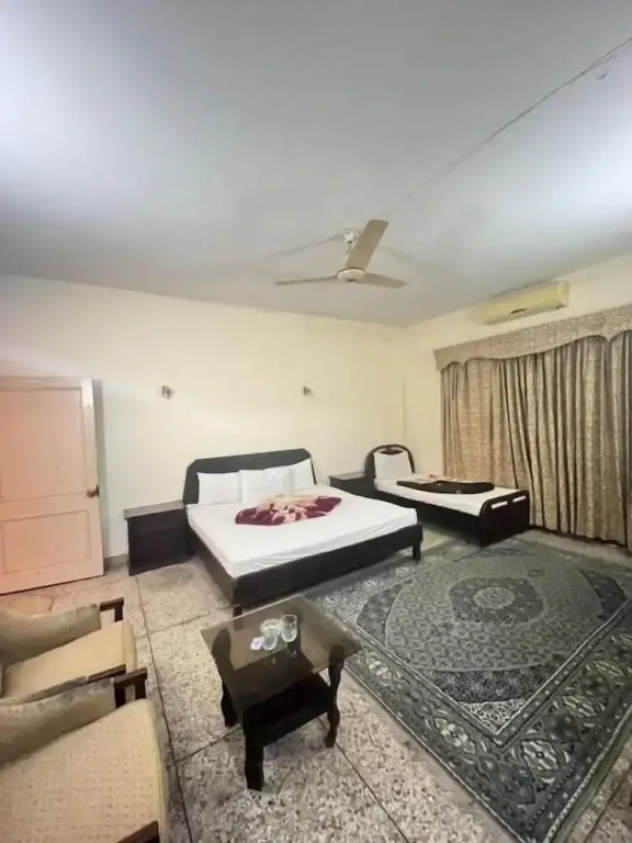 Cosmos Guest House Islamabad