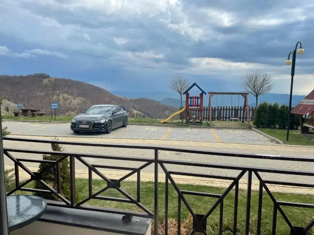 Milmari Resort Lux H-1