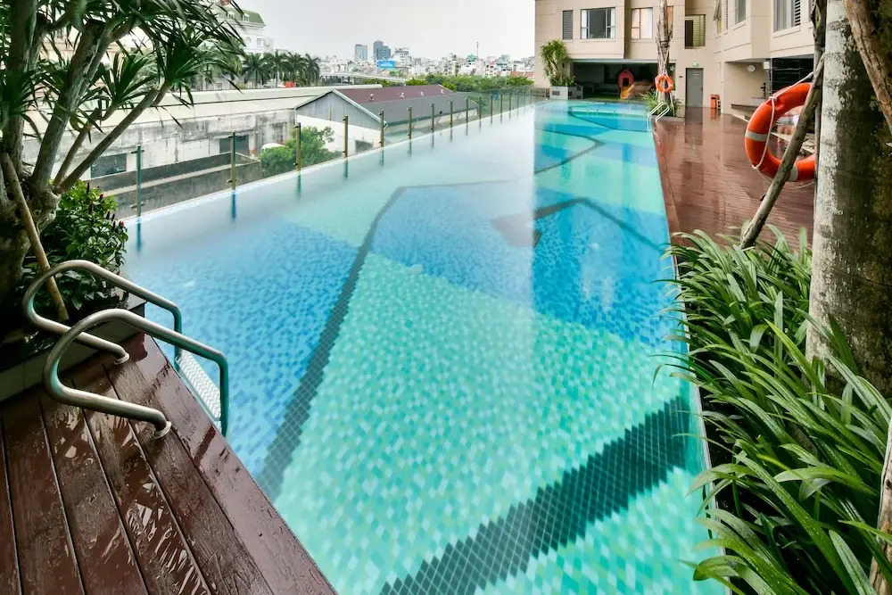New Tresor River and City View Apartment