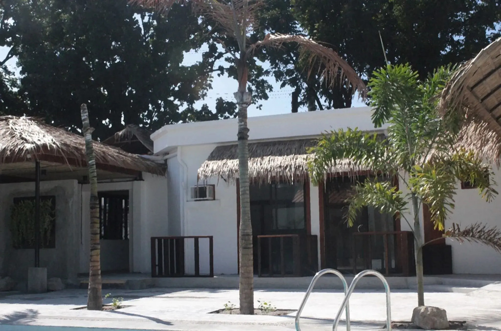 Poleng Villa Hotel