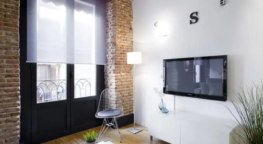 Flat Sweet Home
