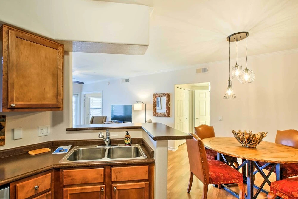 Scottsdale Home: Pool Access, 1 Mi to Westworld
