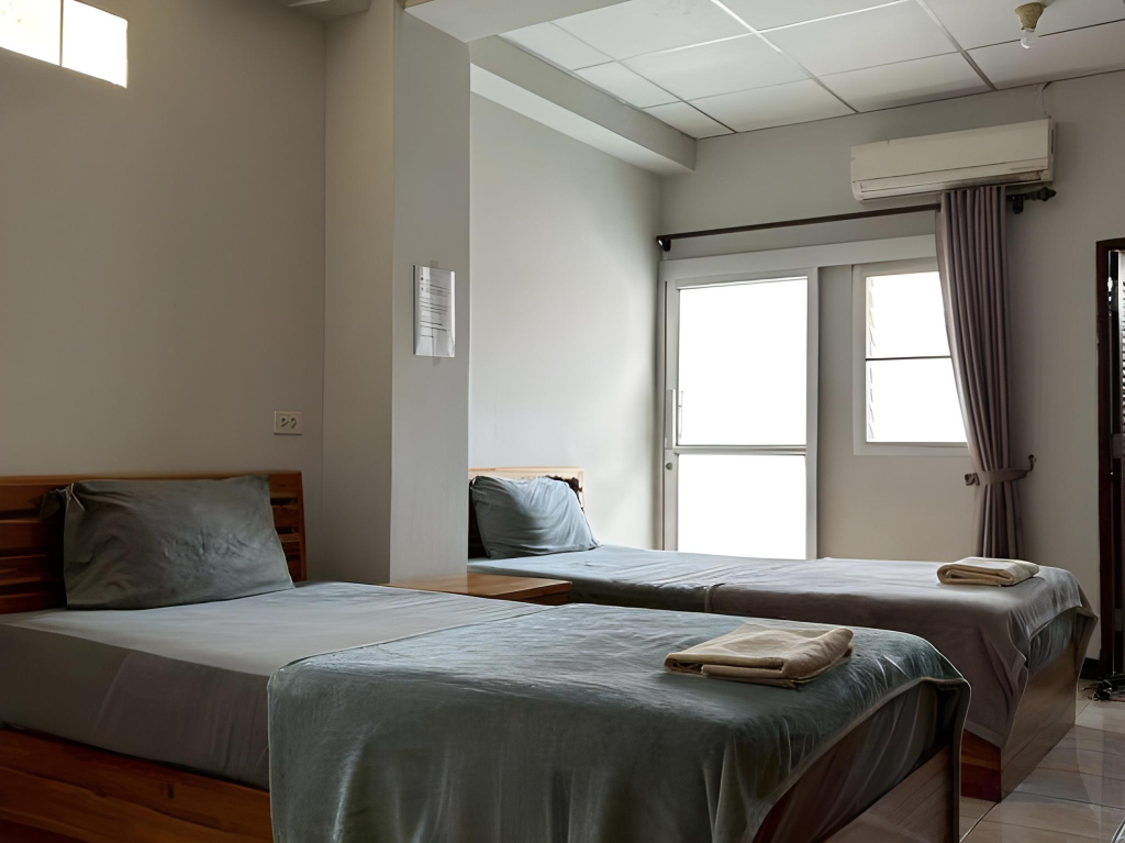 Soi 5 Apartment