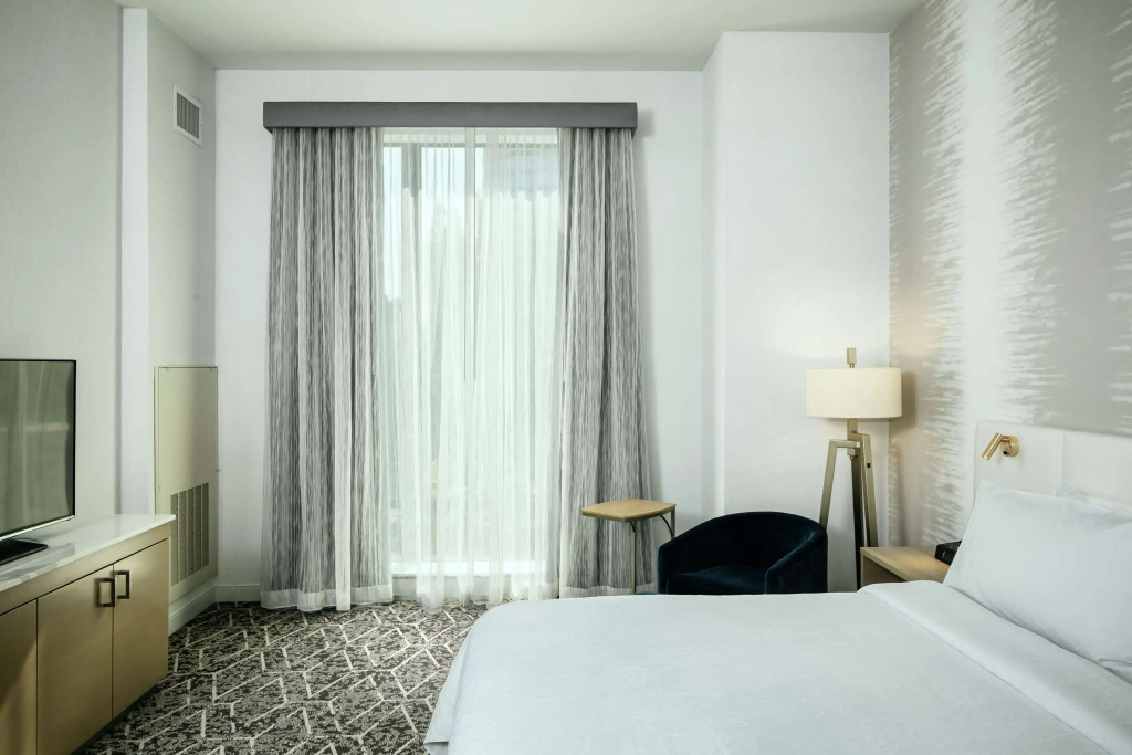 Hilton Garden Inn Seattle Bellevue Downtown, WA