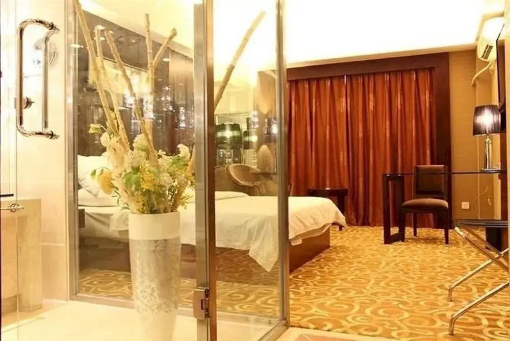 Vienna Hotel