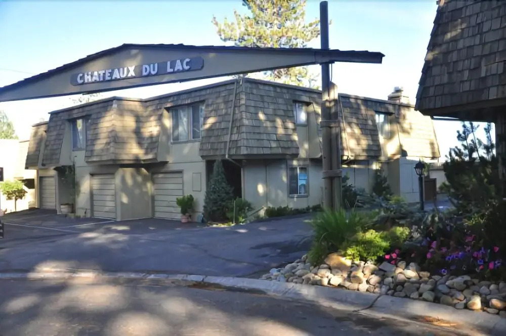 Lake View Condo #25-2 2 Bedrooms 2 Bathrooms Condo