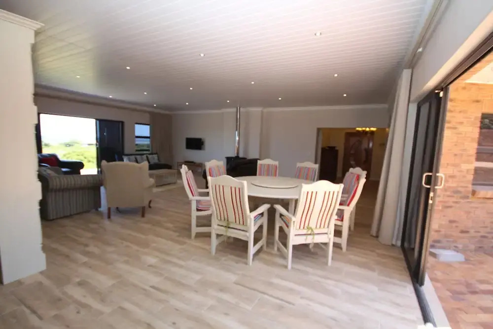 Luxurious and With Beautiful Views