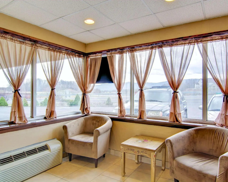 Edyn Hotel By Townhouse Wytheville US 52