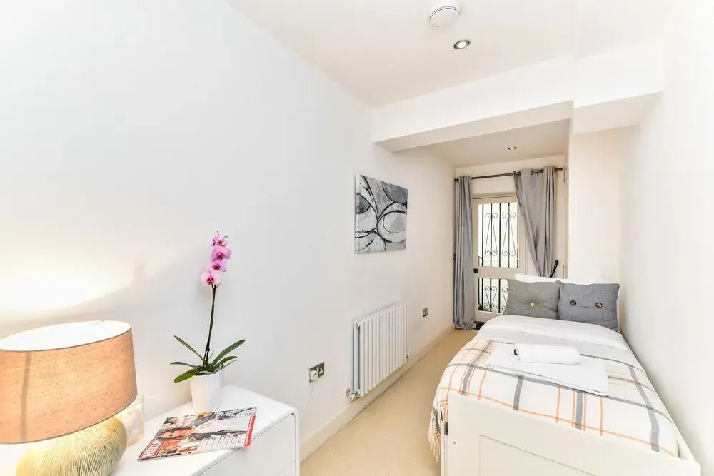 Warren Street Rooms