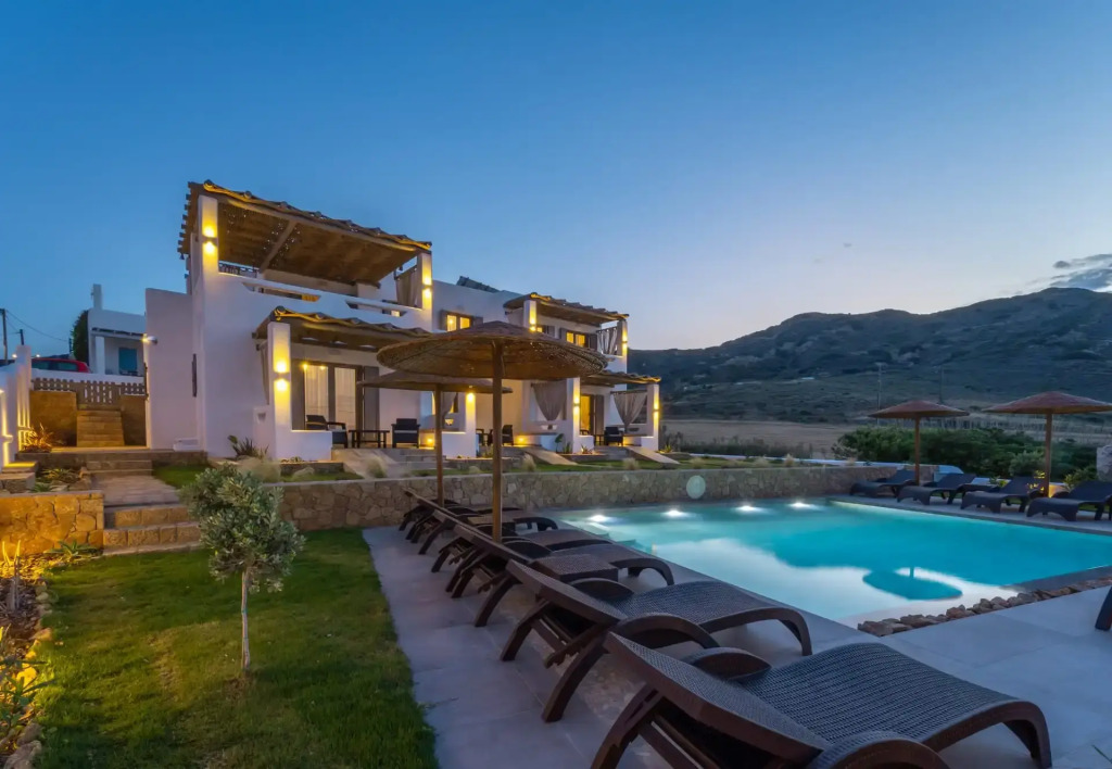 Skyros Trias