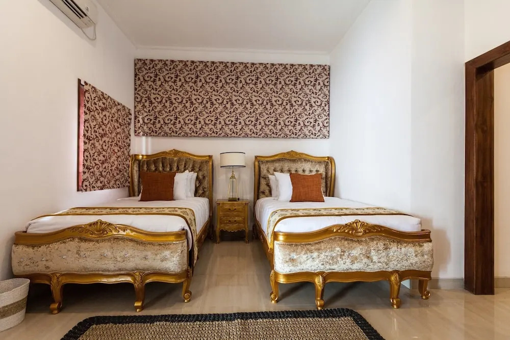 The Griyani Suite