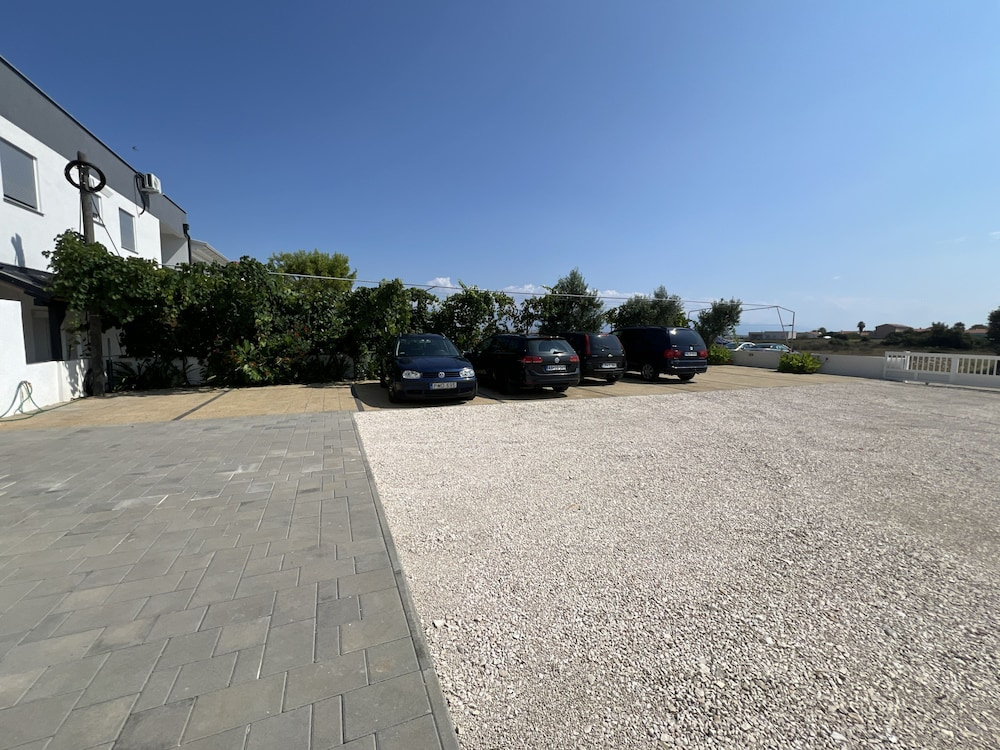 Apartment Lavaran 1 in Vir