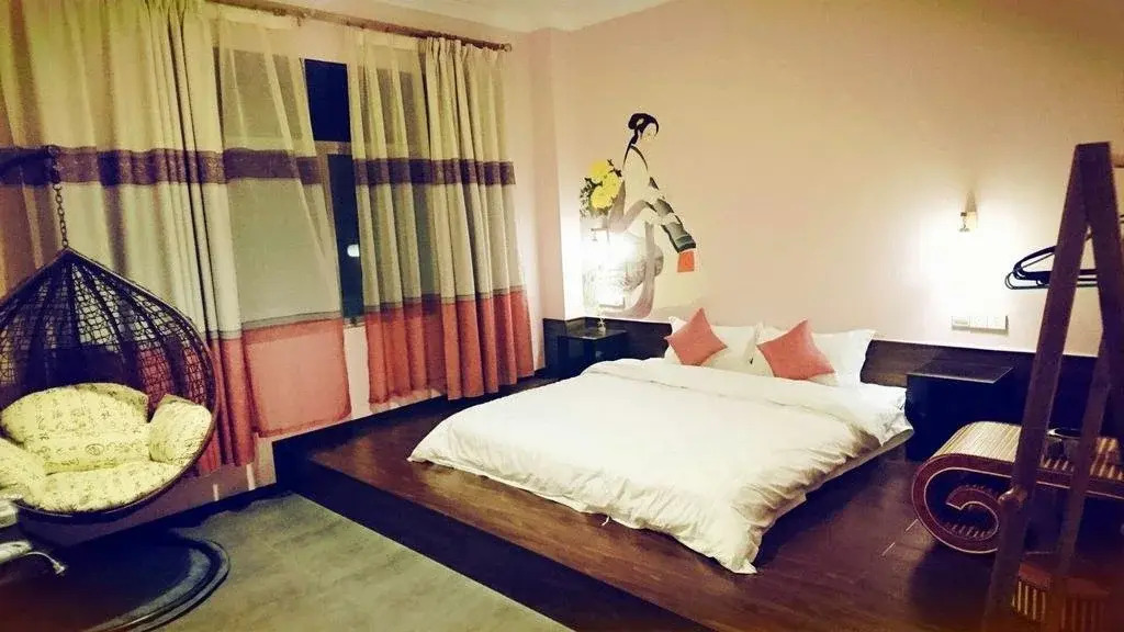 Yinghuochong Hotel