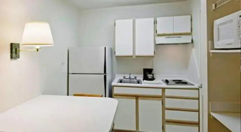 Homestead Studio Suites Miami Airport Doral