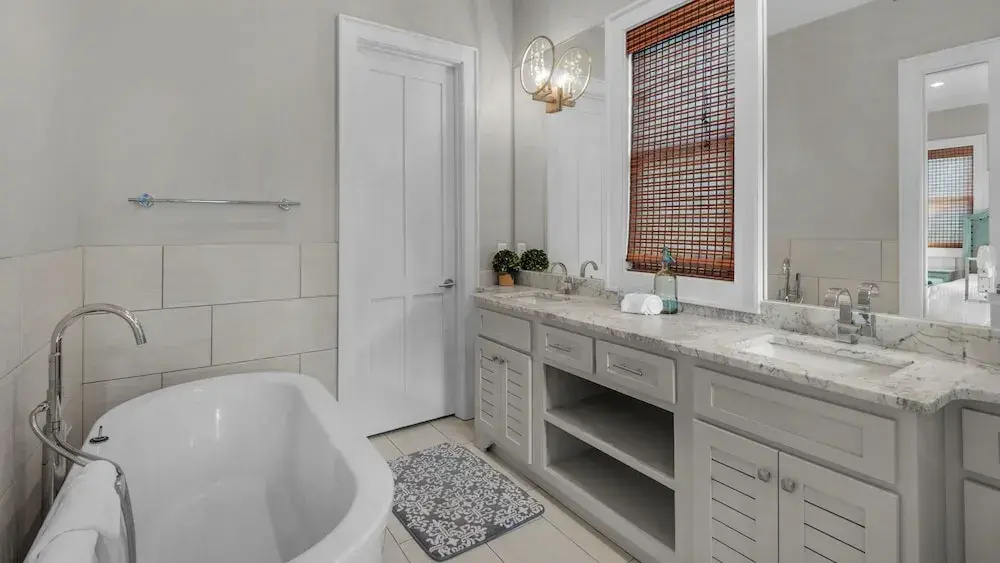 Sleep up to 20 - 2 Homes Side by Side - Gated Community w/ Community Pool!