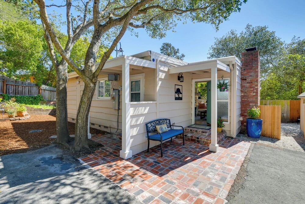 Vacation Rental Home ~ 1 Mi to Carmel Beach!