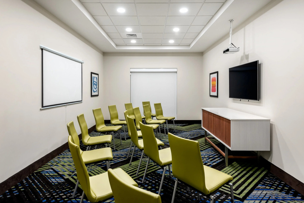 Holiday Inn Express & Suites - Punta Gorda by IHG