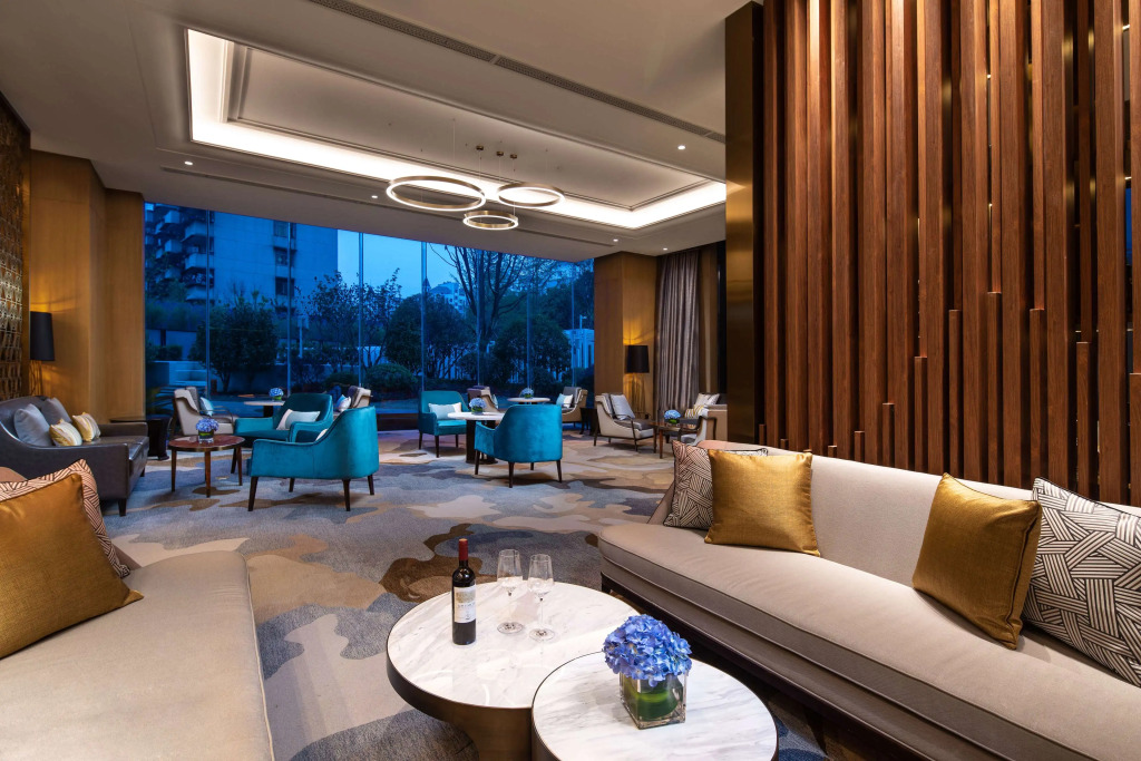 Ramada Plaza by Wyndham Wuhan Huangpi