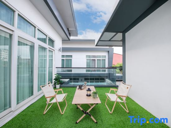 Luxury Pure Modern Pool Villa 5Bed KTV Gym Nr BTS&Central