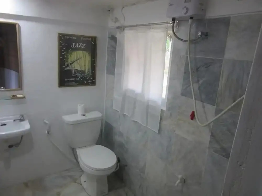 Coral Canyon Romblon - Hostel