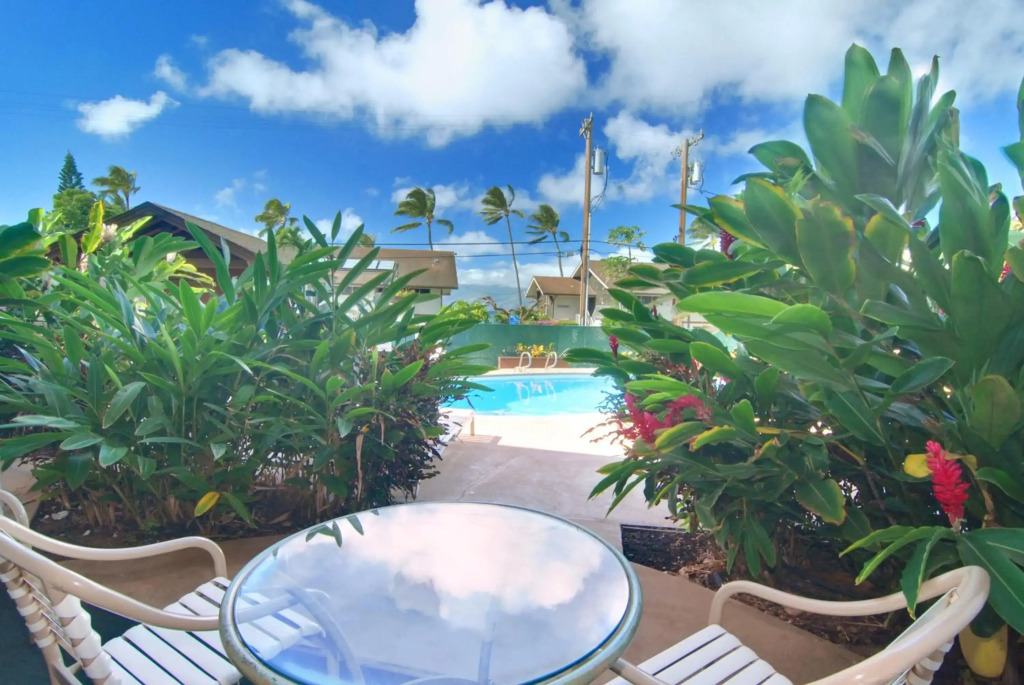 Napili Sunset Beach Front Resort