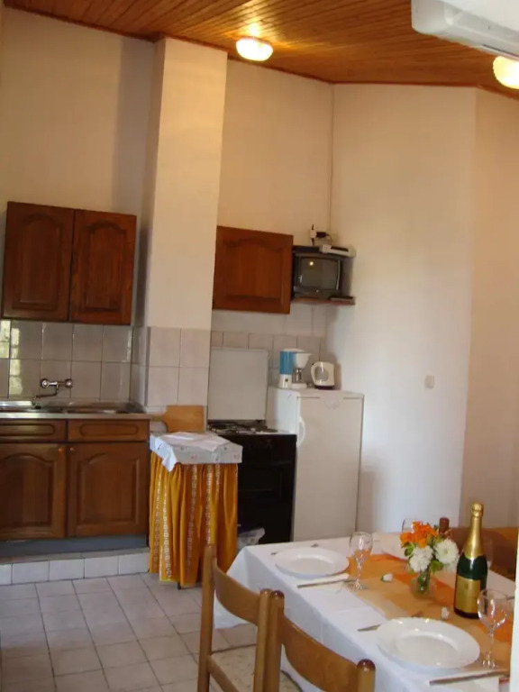 Apartments Antonela with sea view