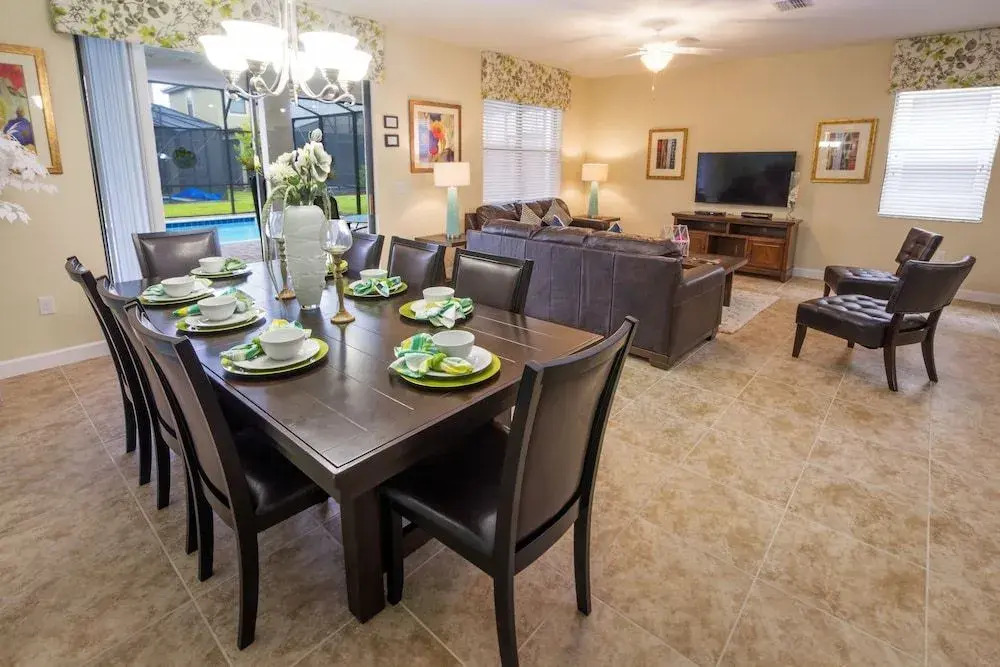 Disney Daze Villa - 5 bed Windsor Hills pool home