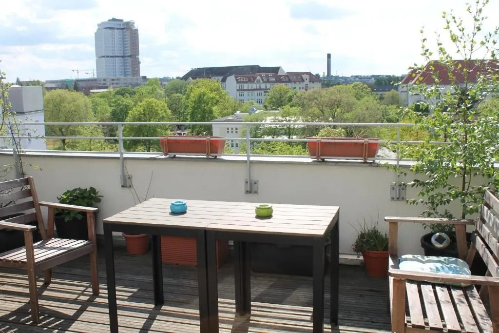 Ambert Berlin (только для женщин)