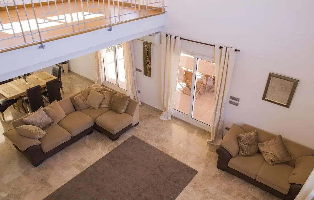 071 Villa Alqueries
