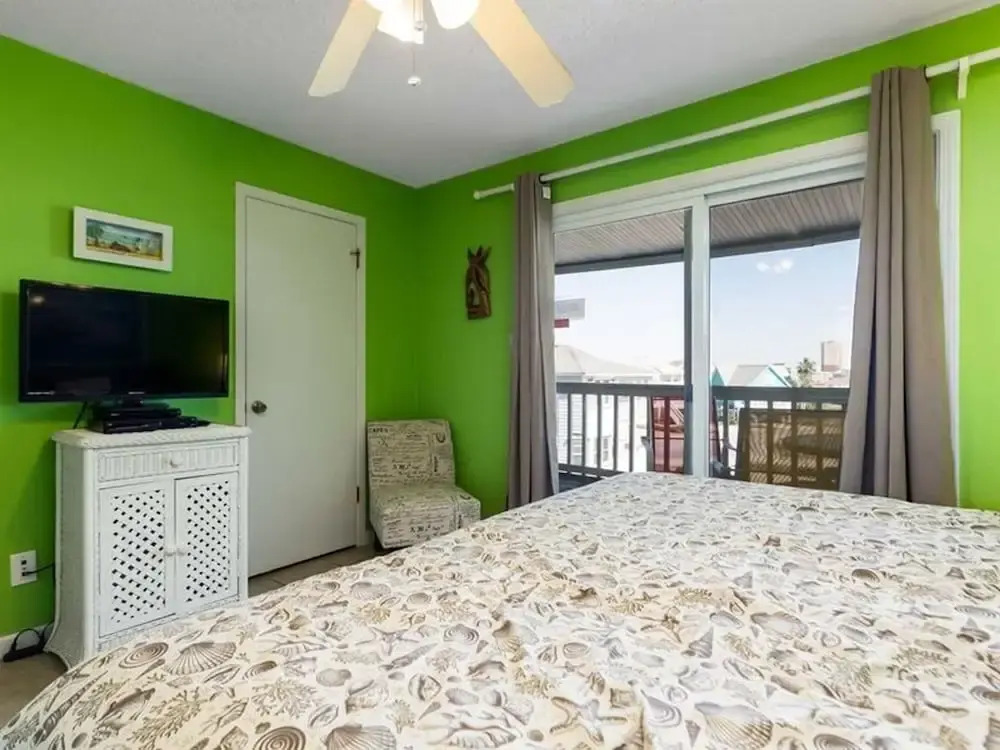 Lagoon Landing 203 by Meyer Vacation Rentals