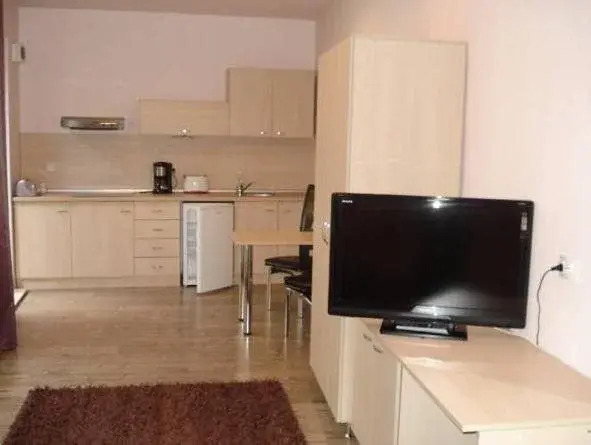 Lucas Aparthotel