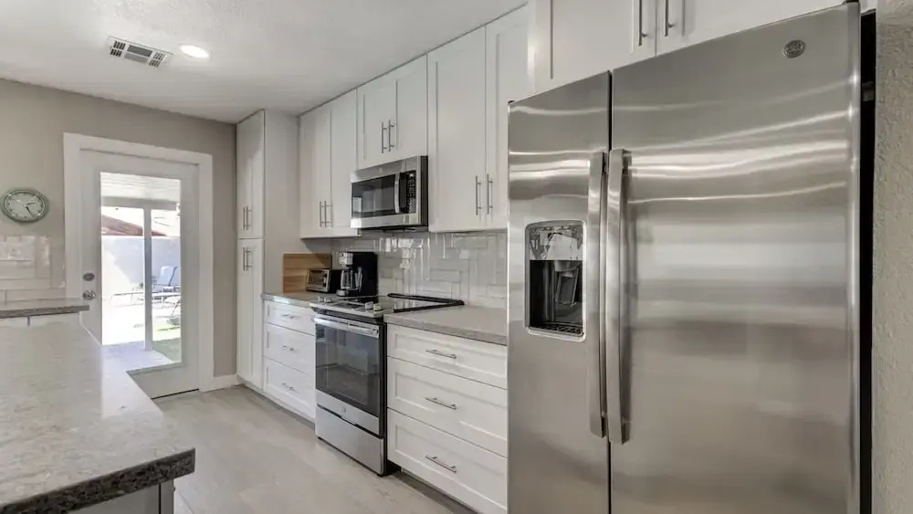 Tempe Remodel w/ Sparkling Pool and Game Room!