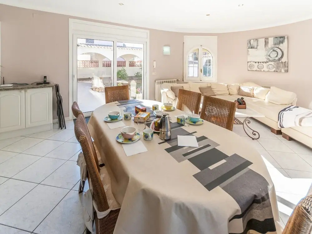 Fantastic Holiday Home With Private Pool in L'escala