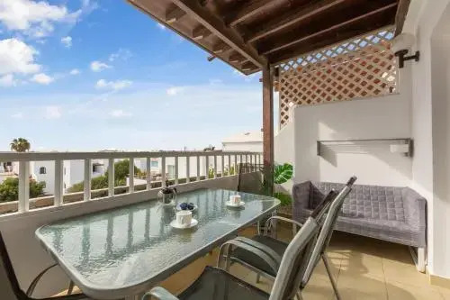 Duplex Sea & Pool views