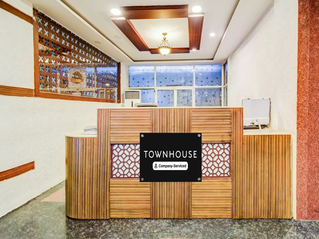 Townhouse Red Hills Lakdikapul Formerly Sitara Grand