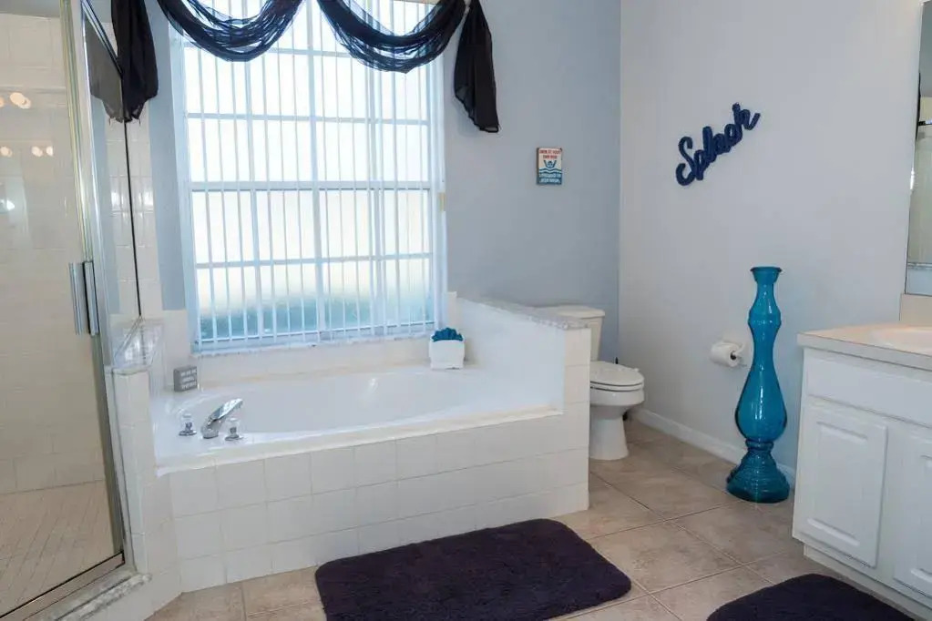 IPG Florida Vacation Homes Bella Piazza Resort